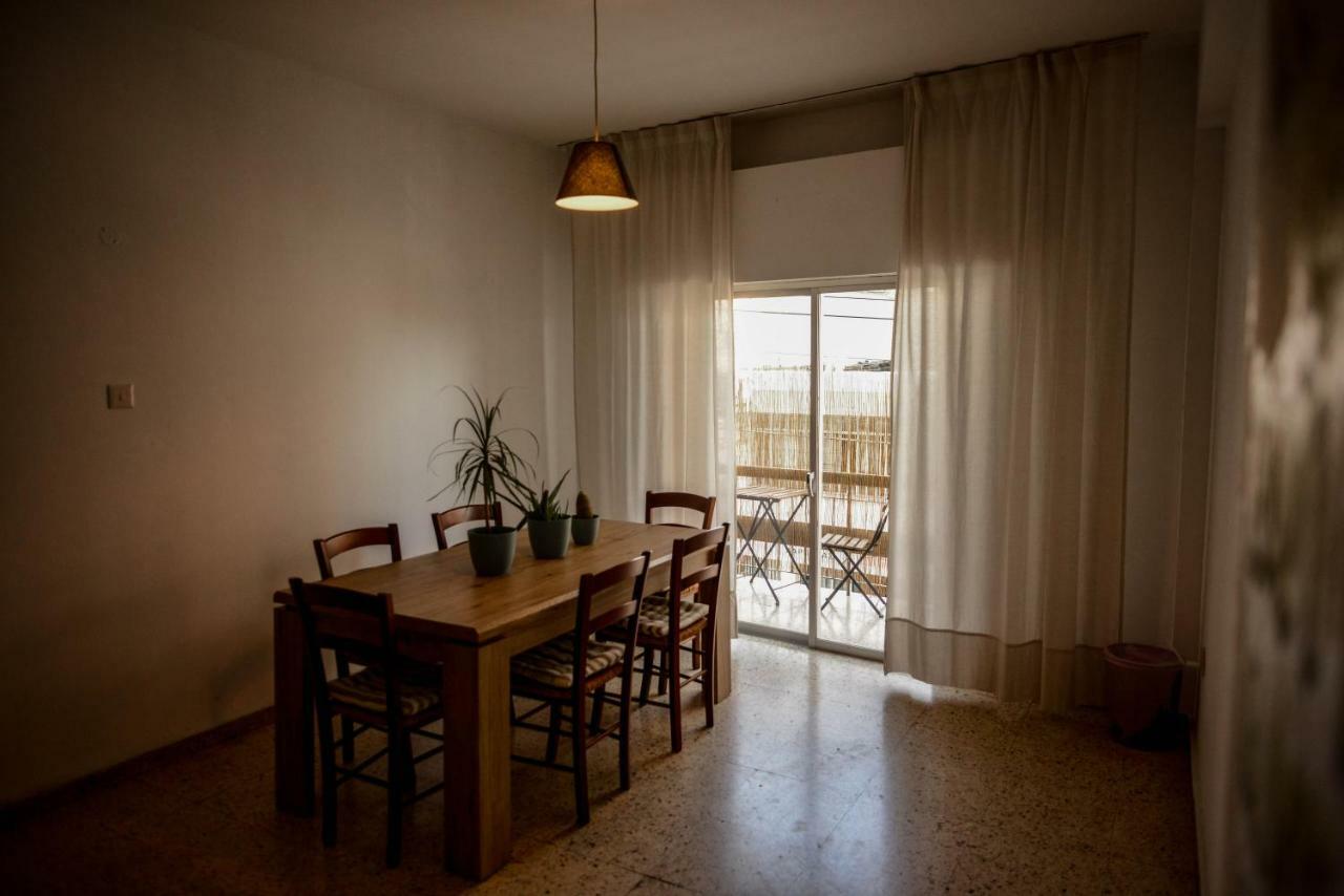 Katka Hostel Lárnaka Kültér fotó